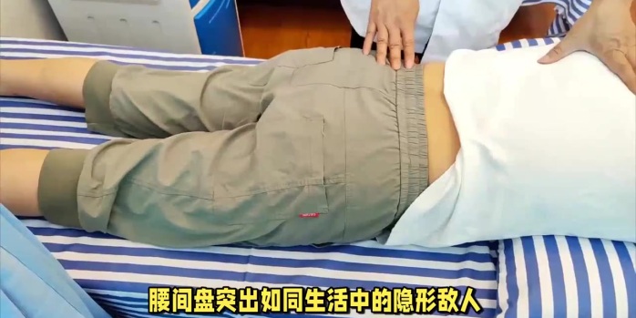 睡“硬板床”到底對腰有沒好處?看完你就明白了.